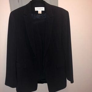 Full Jones New York Suit